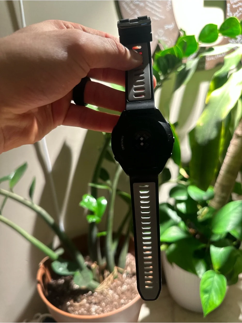 Garmin Forerunner 965 GPS Running Watch – Excellent